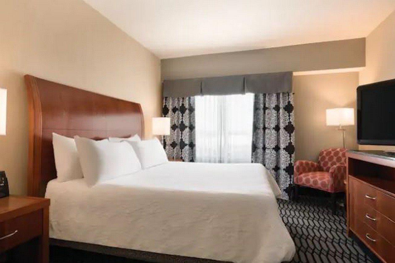 Hilton Garden Inn Akron-Canton Airport North Canton Exterior photo